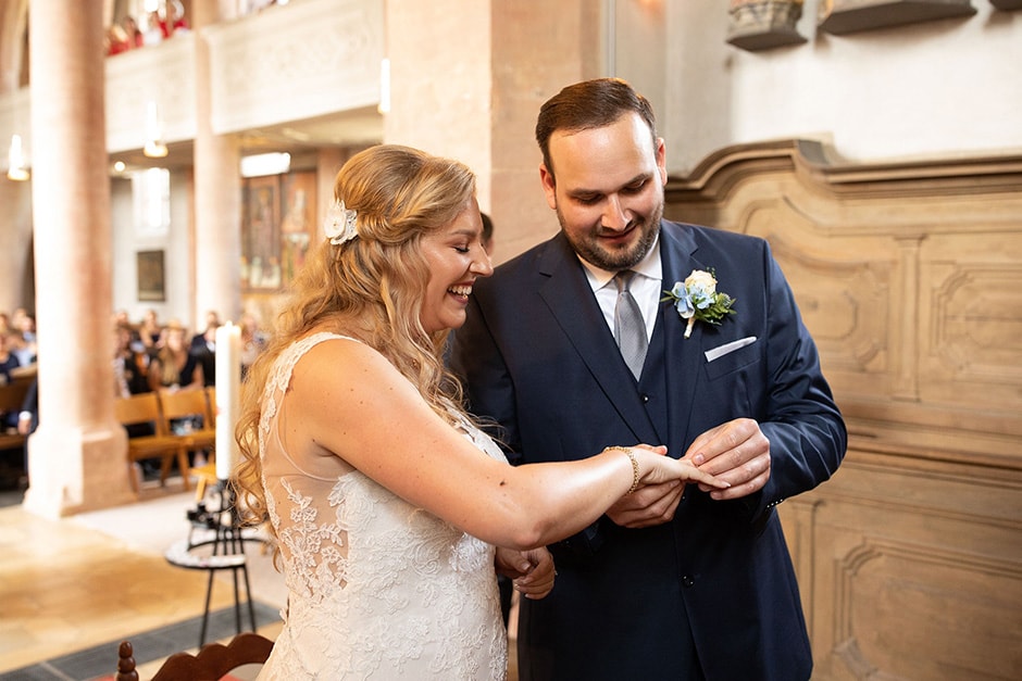 Hochzeitsfotografie-Ringuebergabe